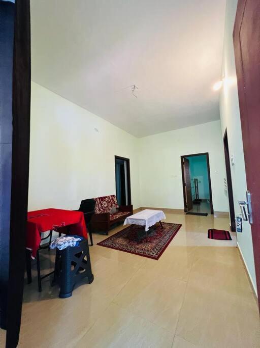 Ocean Pearl Apartment Kozhikode Bagian luar foto